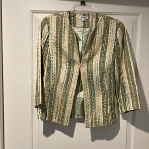 Women suit Jacket - Green and Cream design
85% viscose, 15% silk-3/4 sl. w/hooks